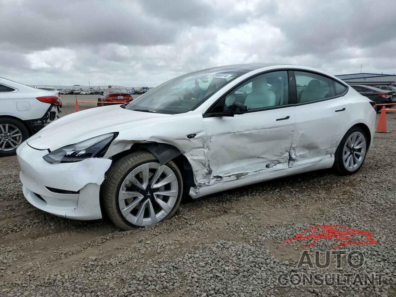 TESLA MODEL 3 2022 - 5YJ3E1EB3NF138171