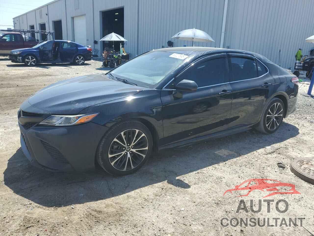 TOYOTA CAMRY 2020 - 4T1G11AK7LU904566