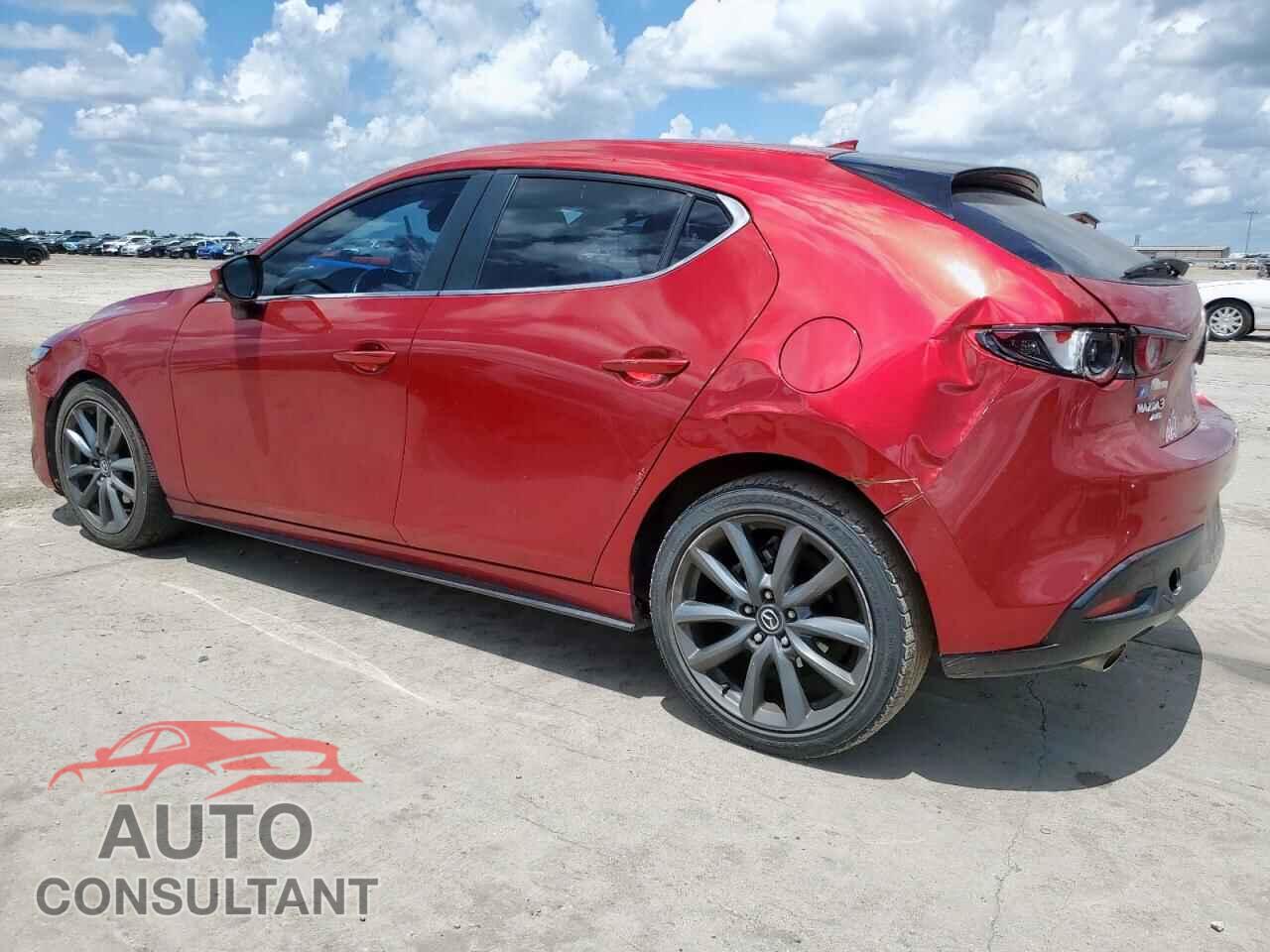 MAZDA 3 2019 - JM1BPBMM1K1116740