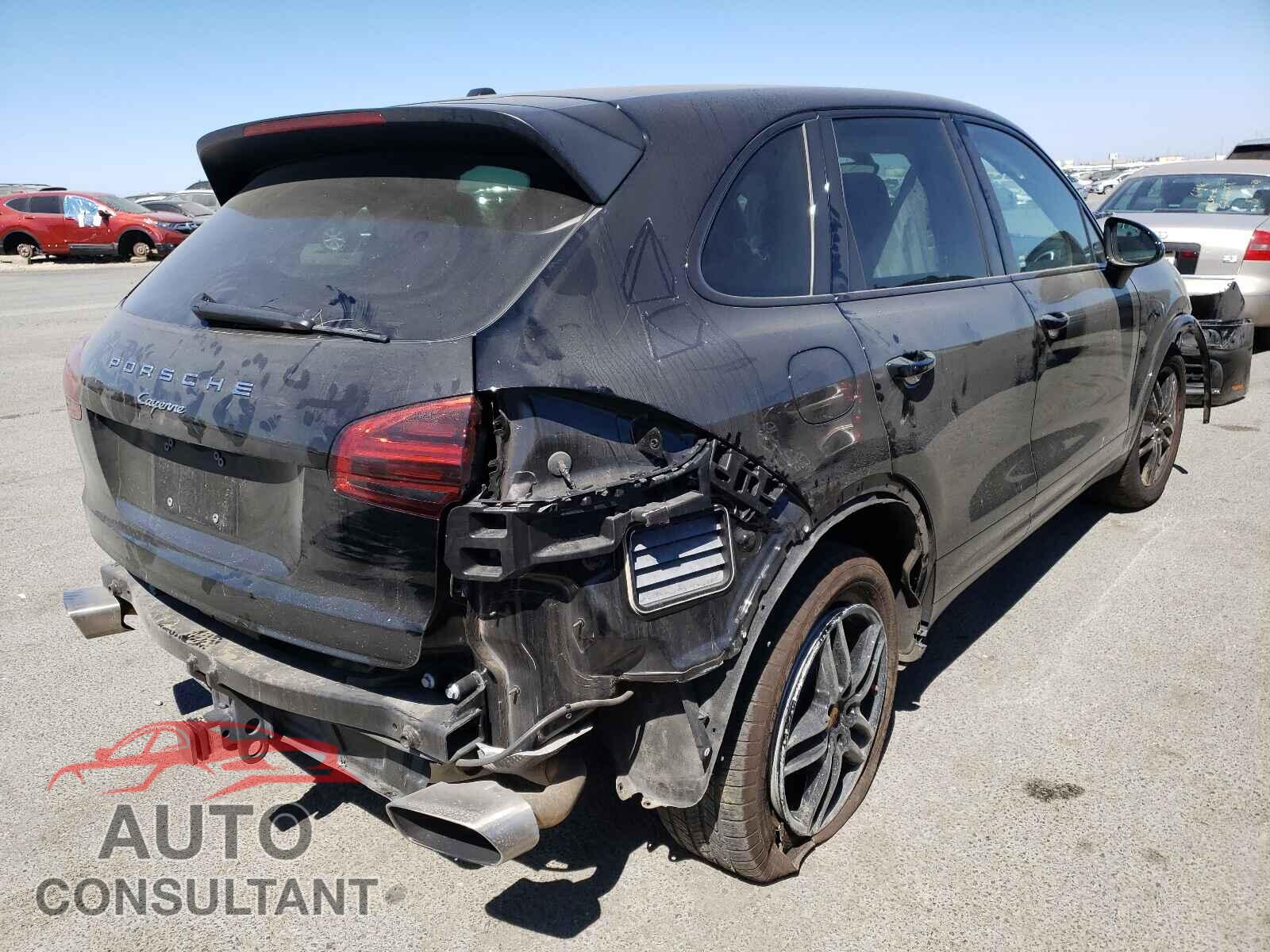 PORSCHE CAYENNE 2018 - WP1AA2A21JKA03006