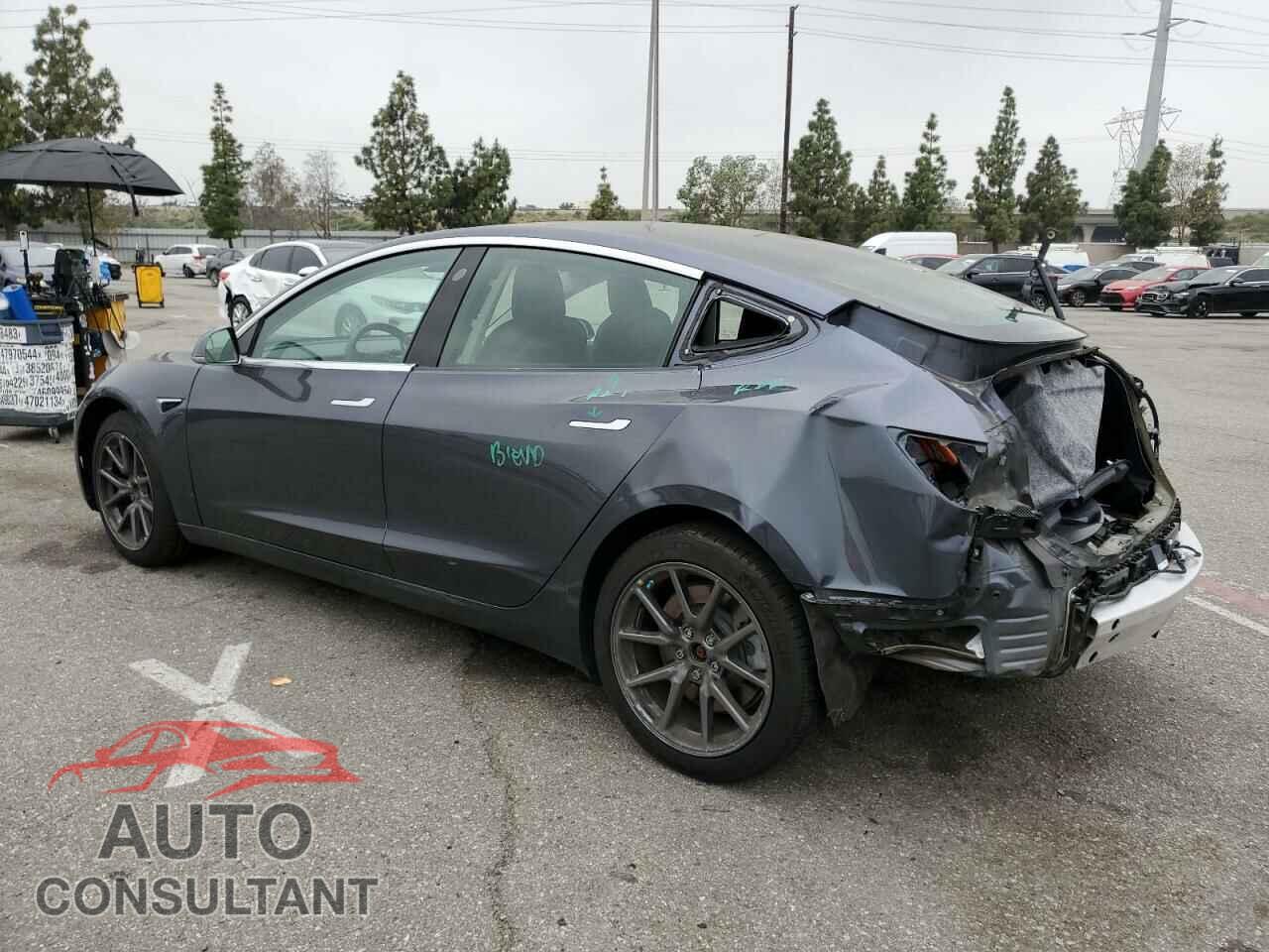 TESLA MODEL 3 2019 - 5YJ3E1EB6KF526572