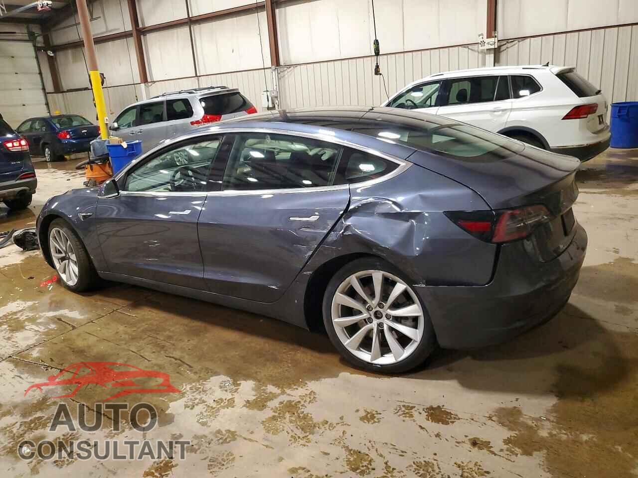TESLA MODEL 3 2020 - 5YJ3E1EB2LF733705