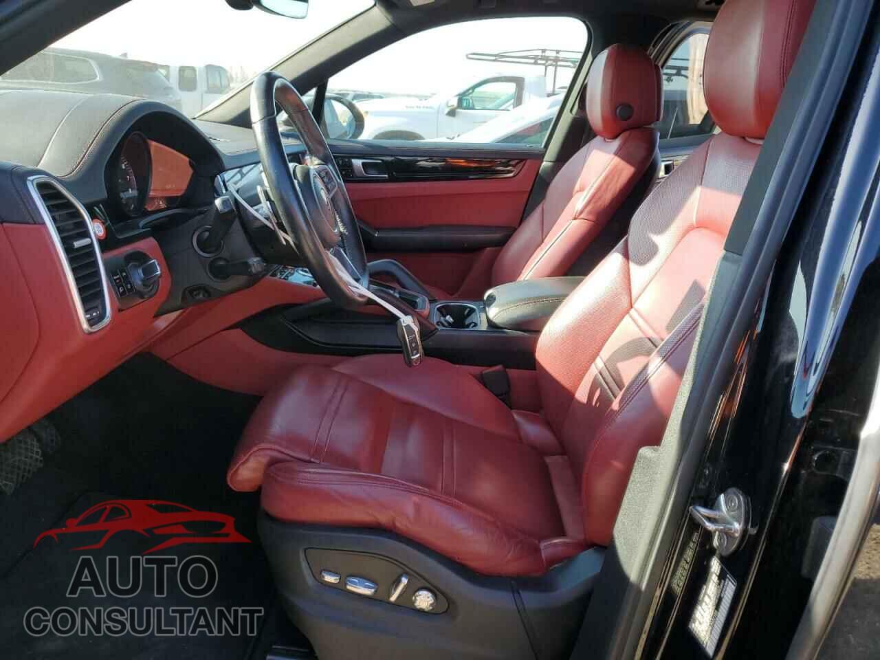 PORSCHE CAYENNE 2020 - WP1AE2AYXLDA22153