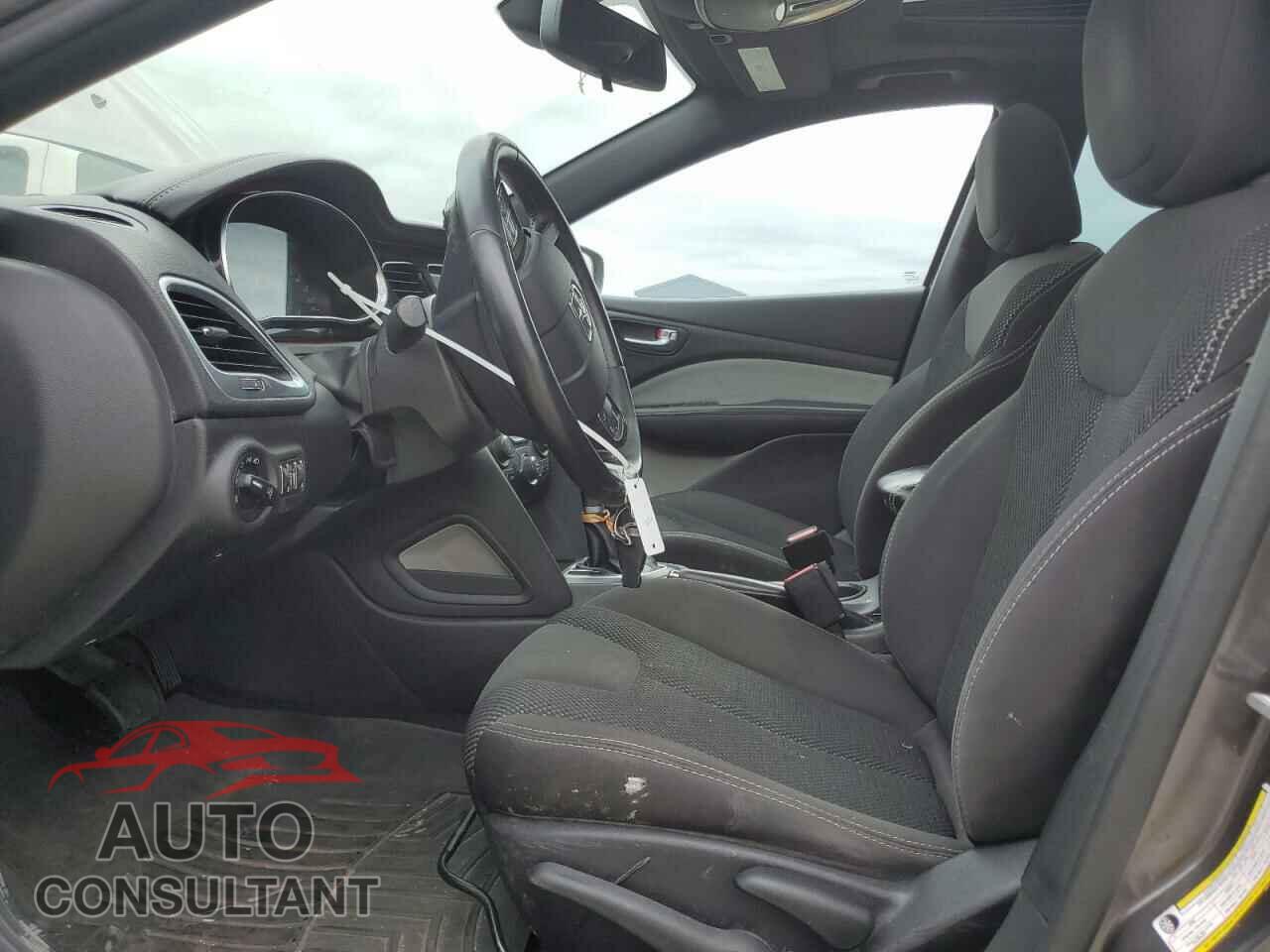 DODGE DART 2015 - 1C3CDFBB3FD119010