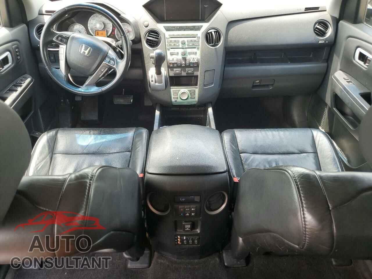 HONDA PILOT 2011 - 5FNYF3H93BB041619