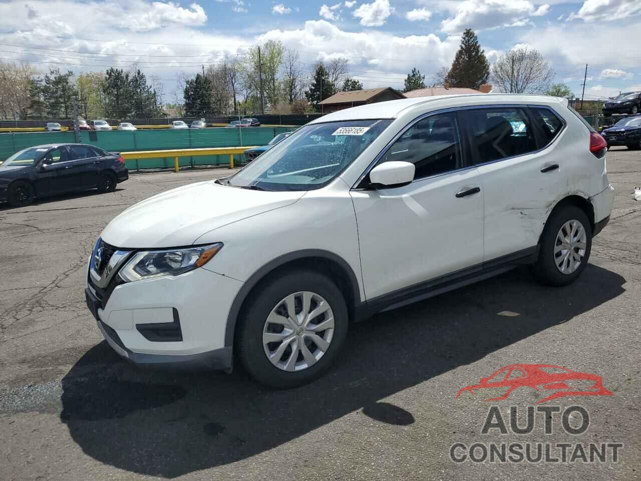 NISSAN ROGUE 2017 - KNMAT2MT8HP549007