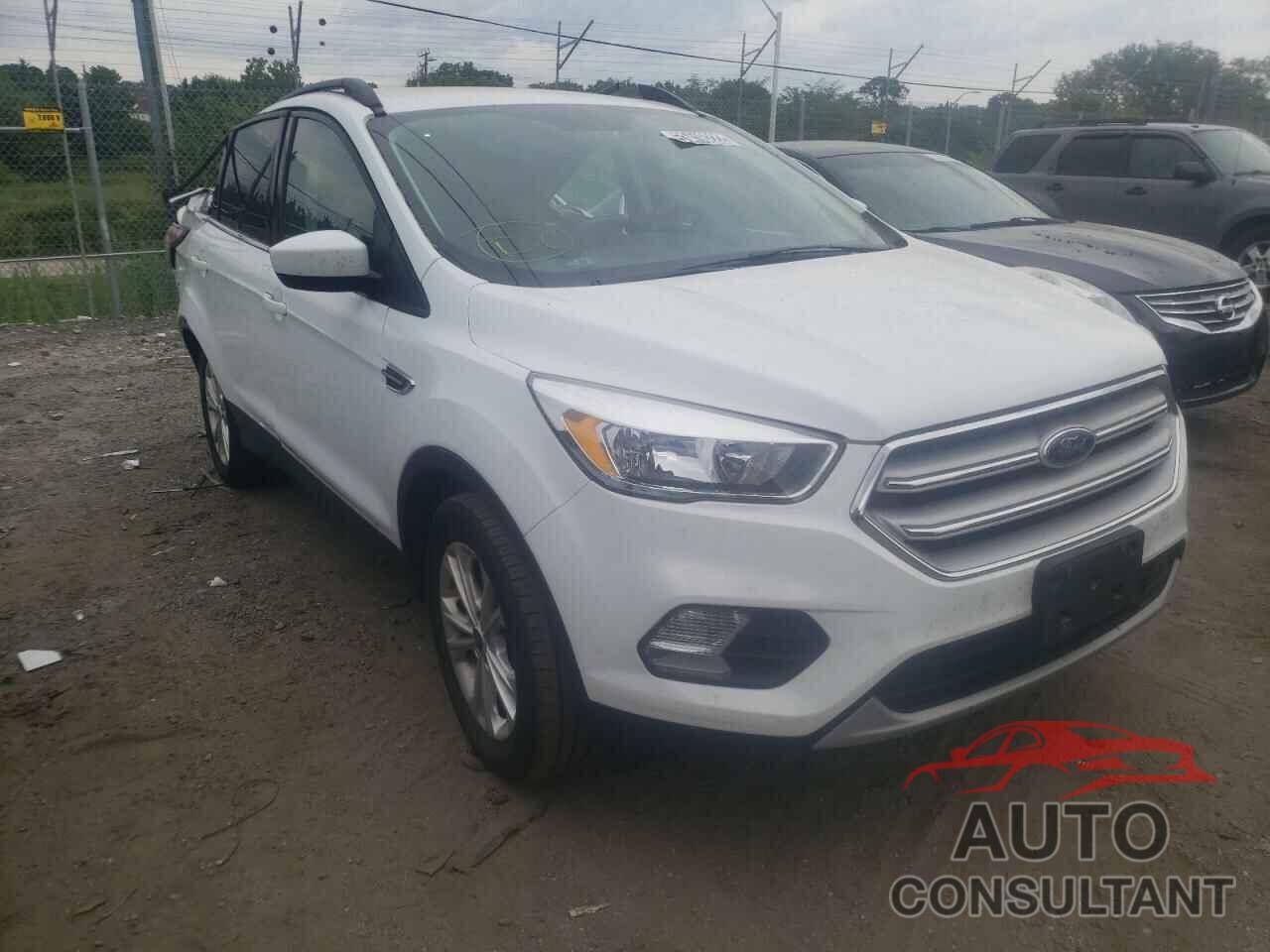 FORD ESCAPE 2018 - 1FMCU9GD2JUA31920