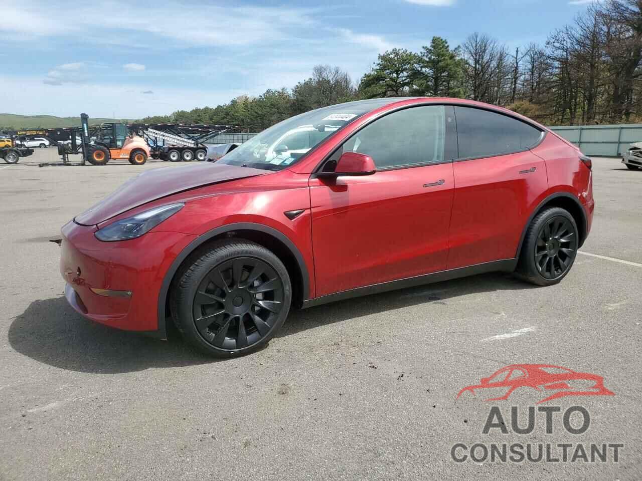 TESLA MODEL Y 2024 - 7SAYGDEE4RF040030