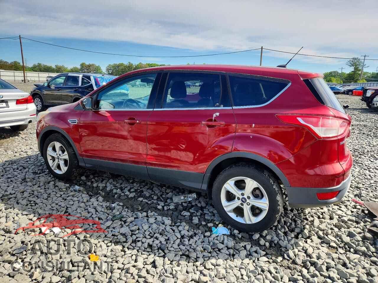 FORD ESCAPE 2015 - 1FMCU0GX4FUC31579