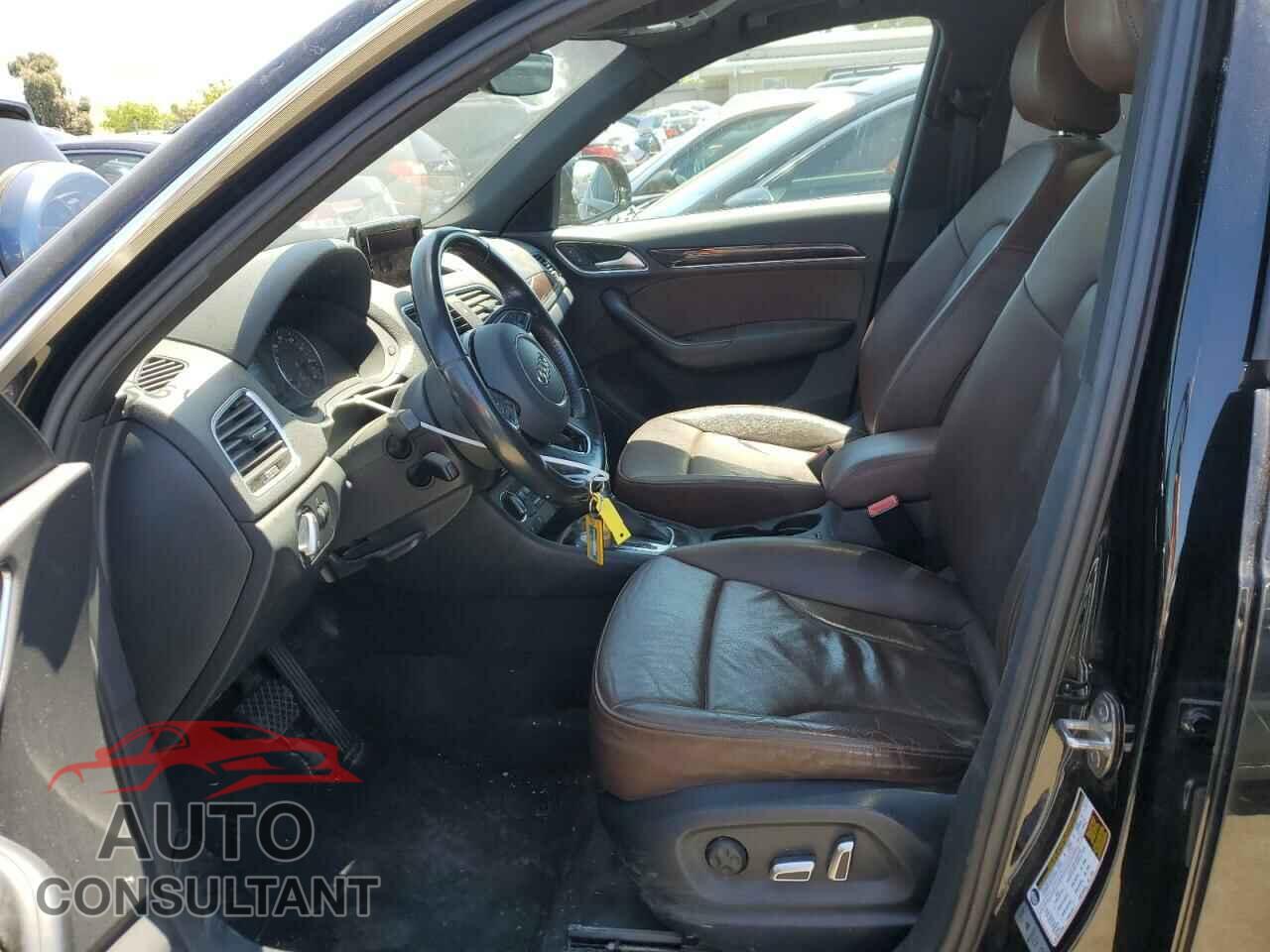 AUDI Q3 2016 - WA1EFCFS9GR001467