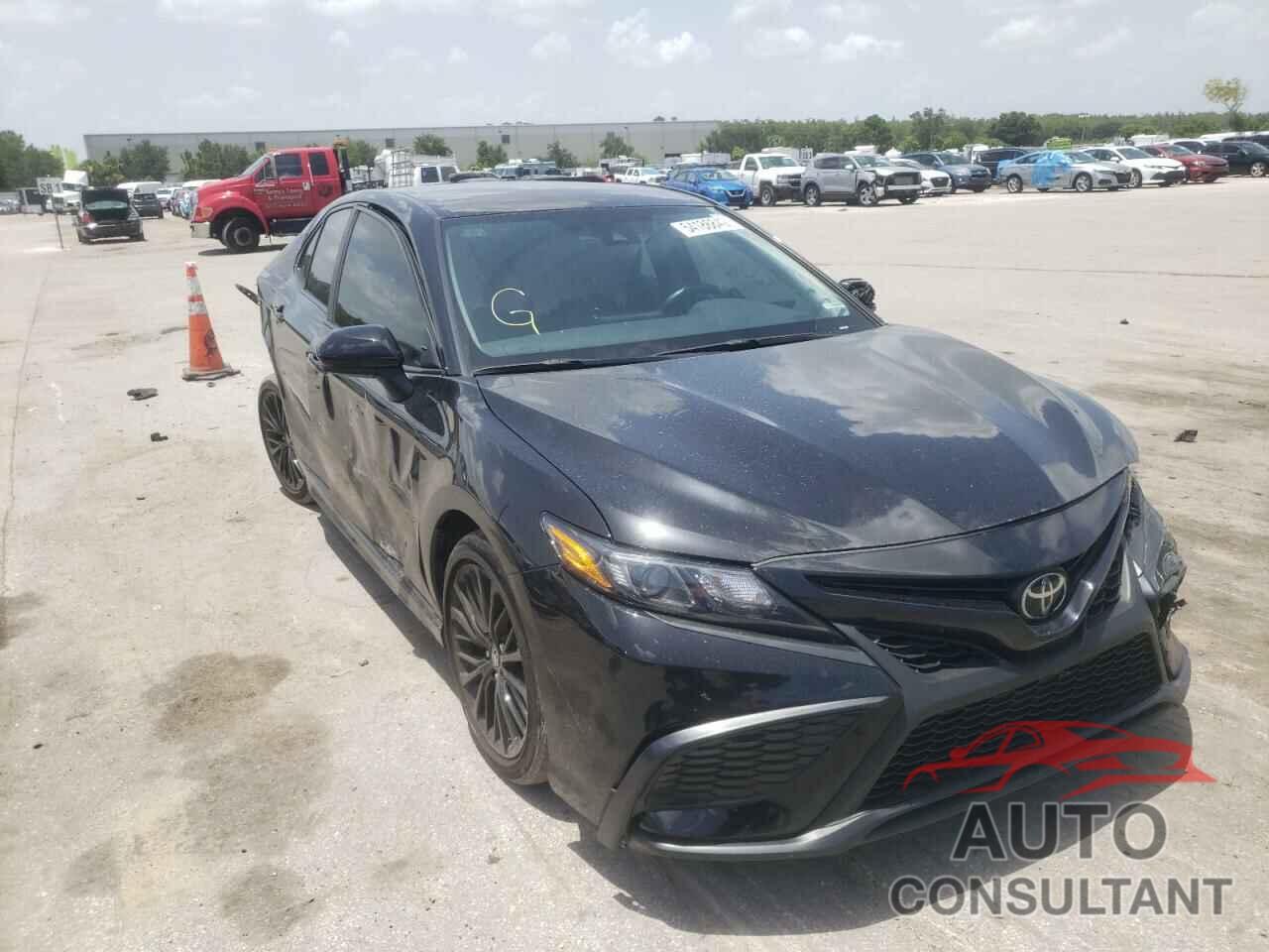 TOYOTA CAMRY 2021 - 4T1G11AK2MU433413