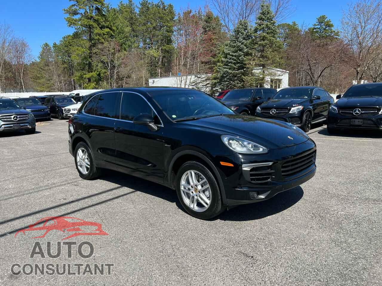 PORSCHE CAYENNE 2016 - WP1AF2A22GKA45257