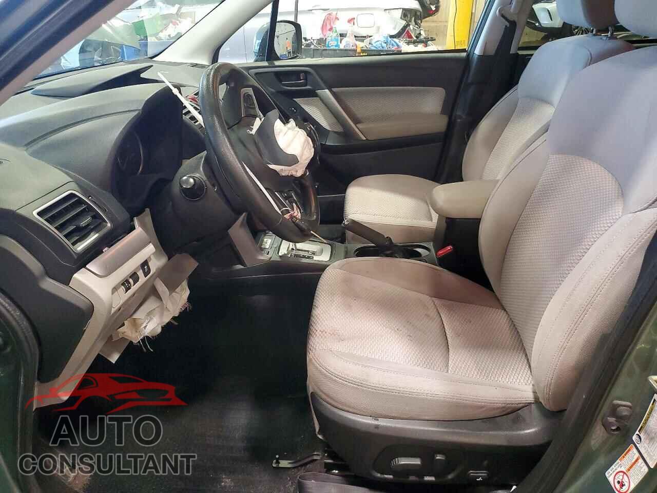 SUBARU FORESTER 2017 - JF2SJAEC2HH579943