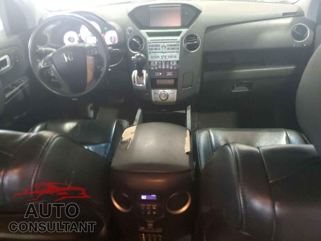 HONDA PILOT 2011 - 5FNYF3H91BB035074