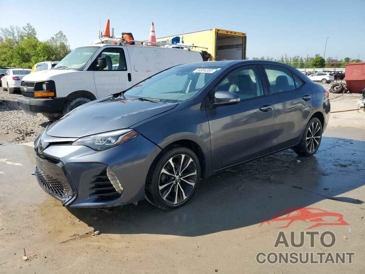 TOYOTA COROLLA 2018 - 5YFBURHE0JP791235
