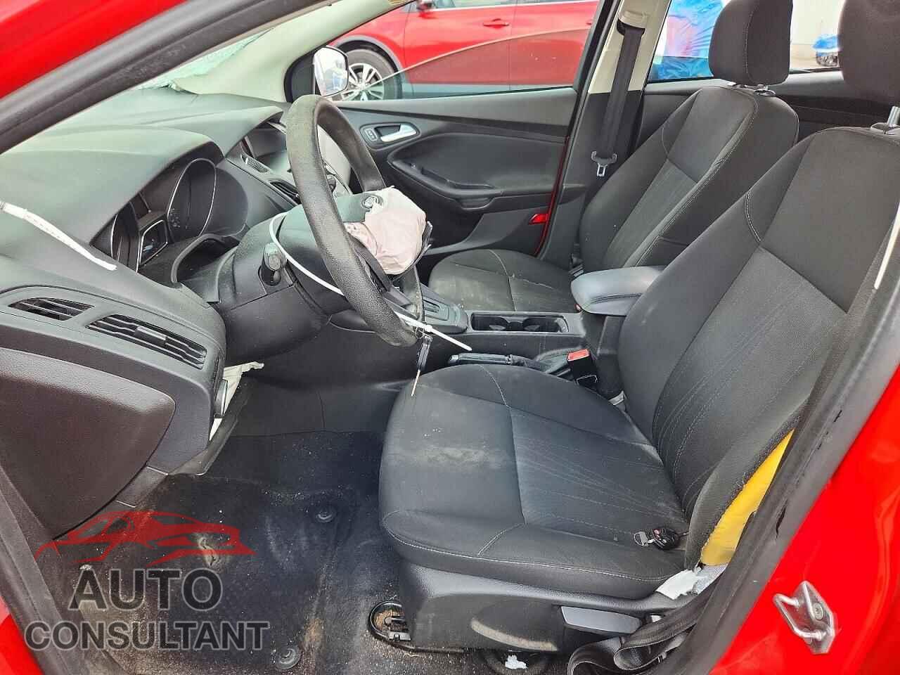 FORD FOCUS 2016 - 1FADP3F2XGL356820