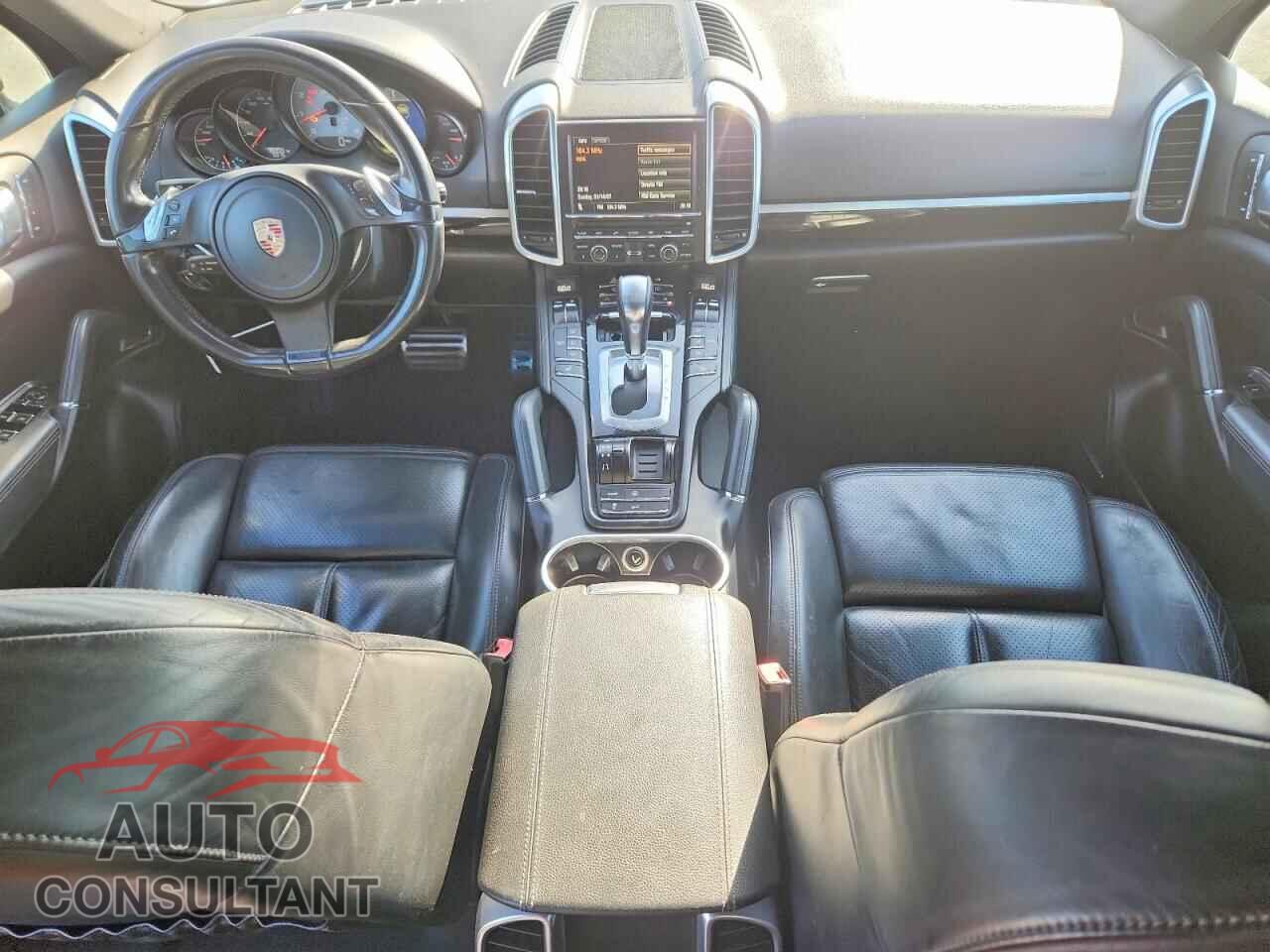 PORSCHE CAYENNE 2011 - WP1AB2A28BLA55063