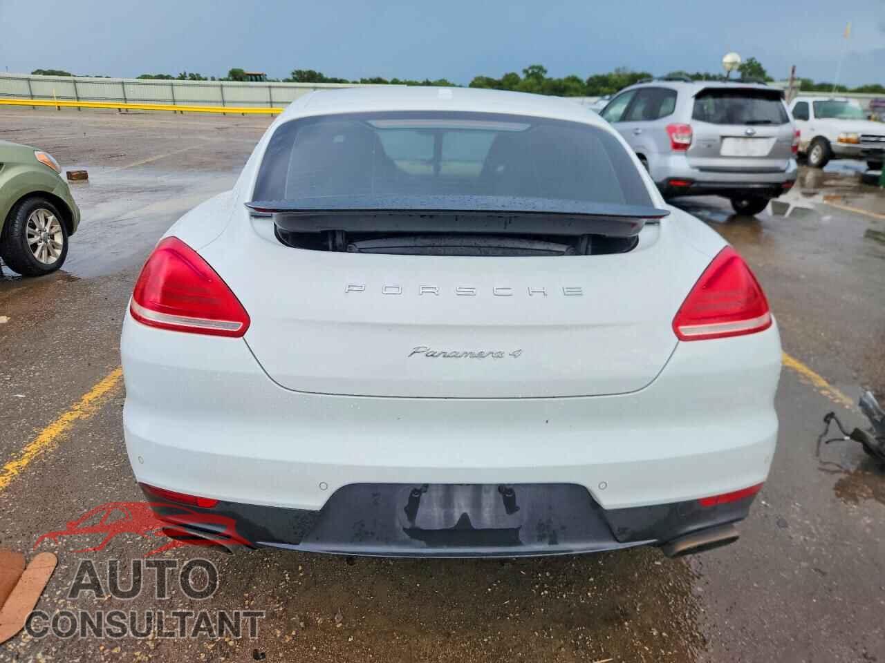 PORSCHE PANAMERA 2015 - WP0AA2A75FL004741
