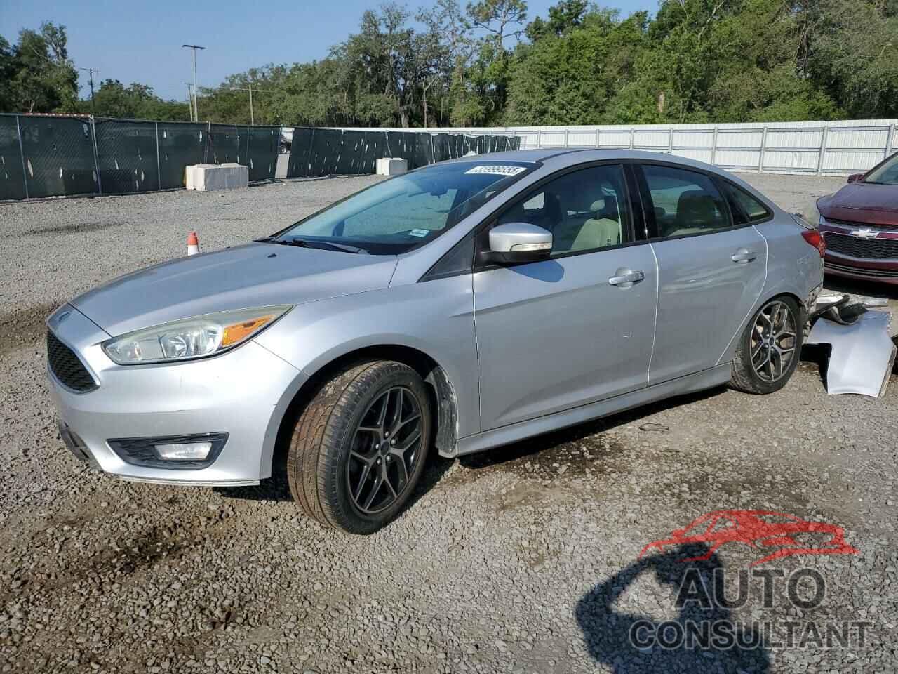 FORD FOCUS 2015 - 1FADP3F21FL215679