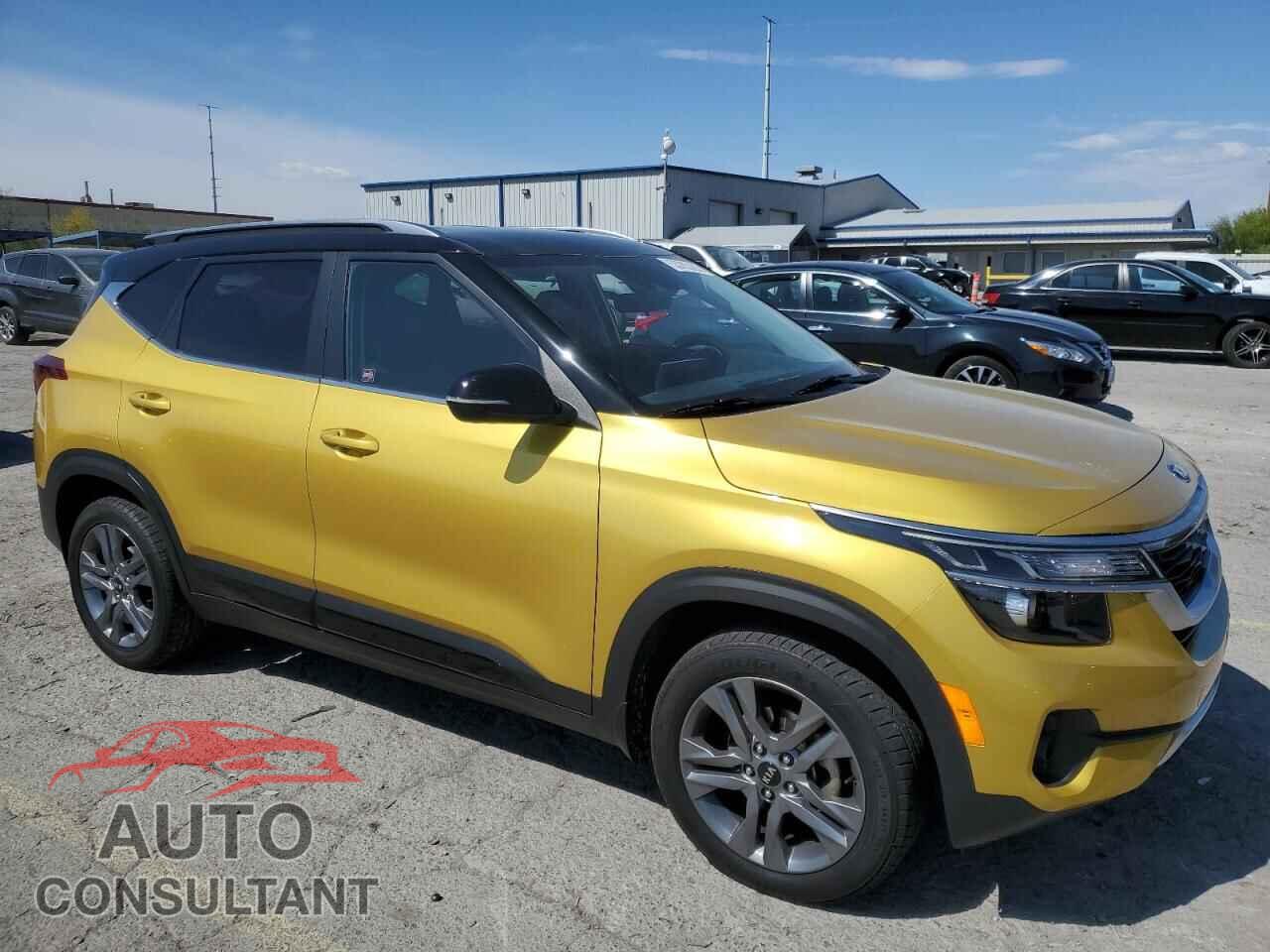 KIA SELTOS 2021 - KNDEU2AA8M7141134