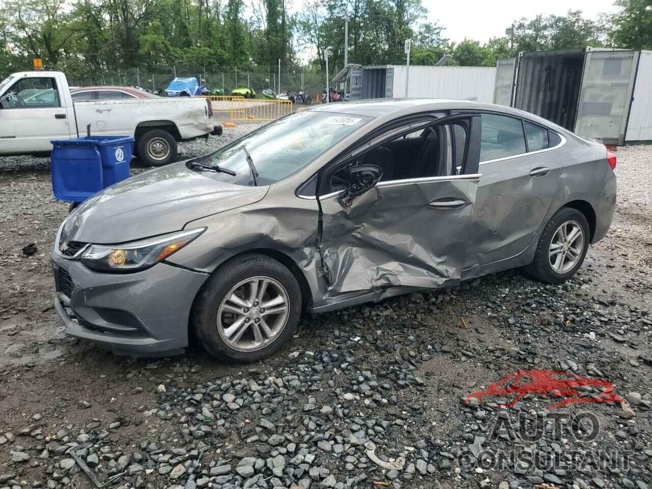 CHEVROLET CRUZE 2017 - 1G1BE5SM6H7262849