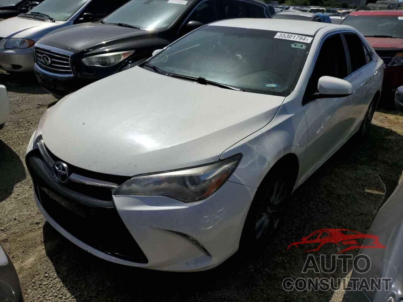 TOYOTA CAMRY 2017 - 4T1BF1FK8HU448055