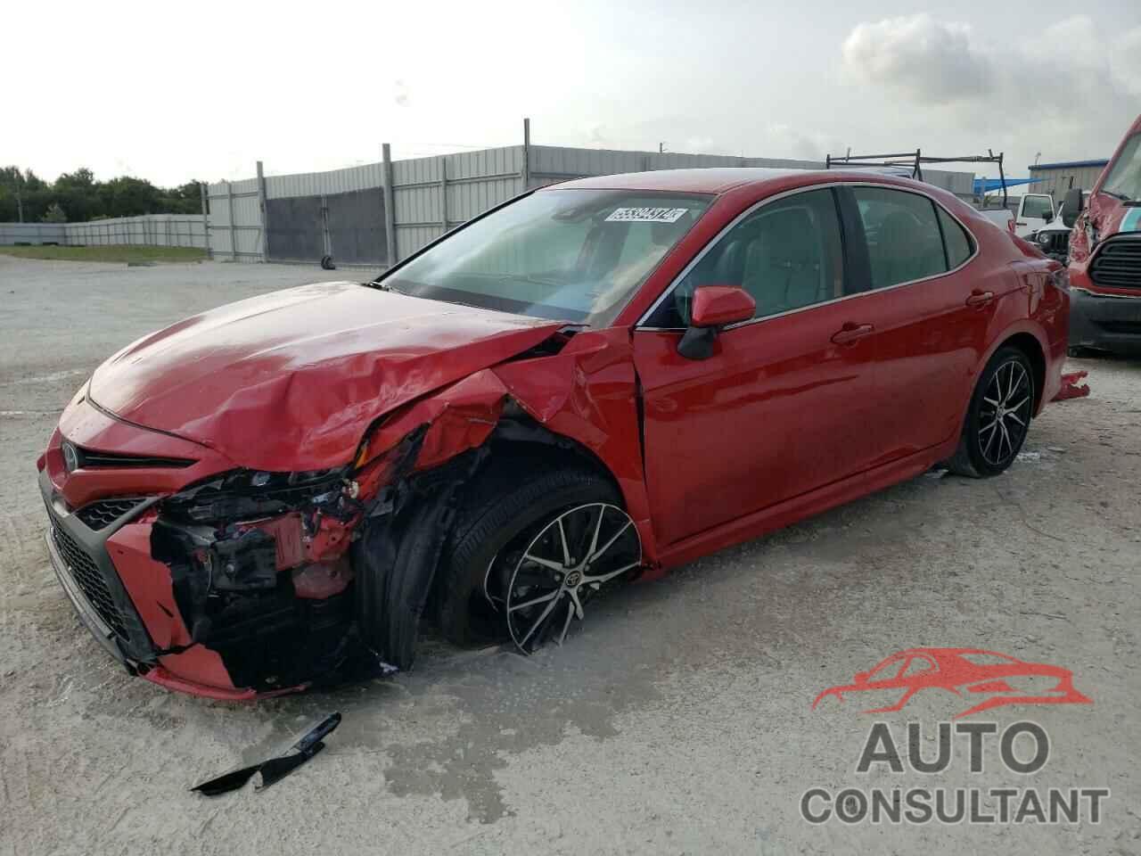 TOYOTA CAMRY 2024 - 4T1T11AKXRU200272
