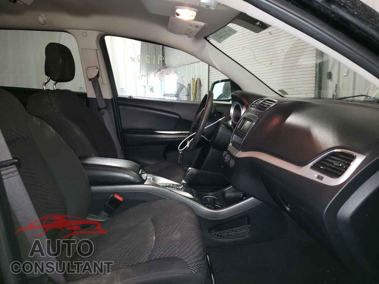 DODGE JOURNEY 2017 - 3C4PDCAB2HT604782