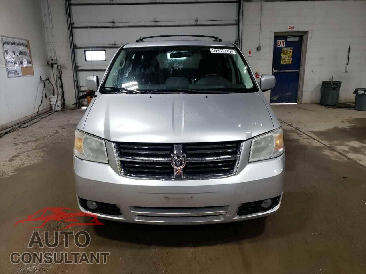 DODGE CARAVAN 2010 - 2D4RN5D11AR367640
