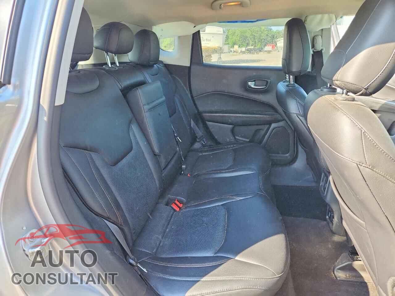JEEP COMPASS 2017 - 3C4NJDCB0HT635595