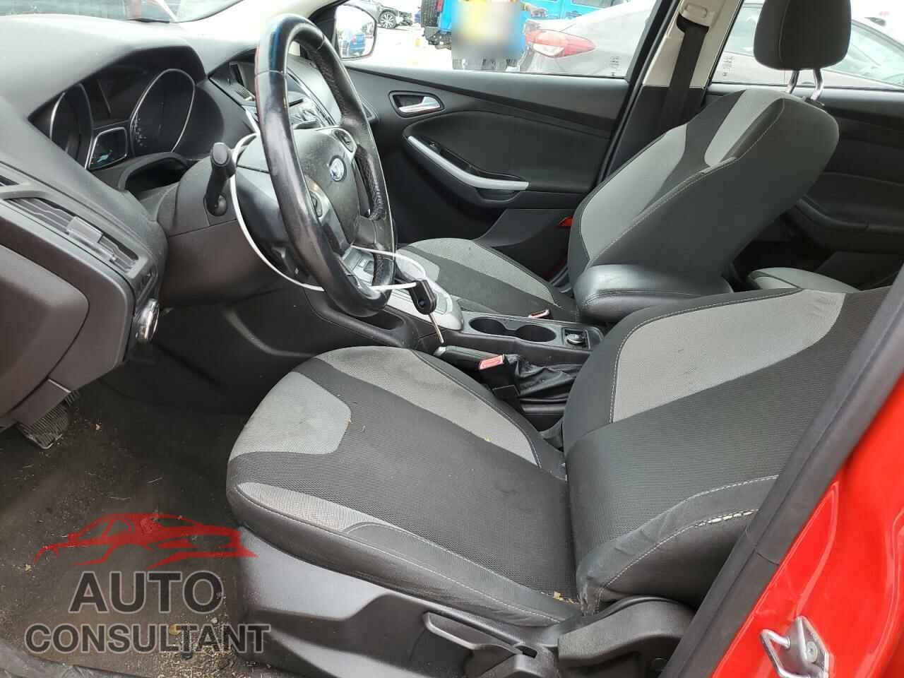FORD FOCUS 2012 - 1FAHP3F26CL229638