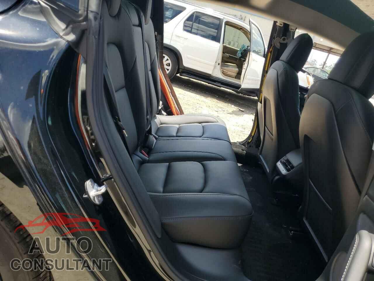 TESLA MODEL 3 2023 - 5YJ3E1EA2PF426726