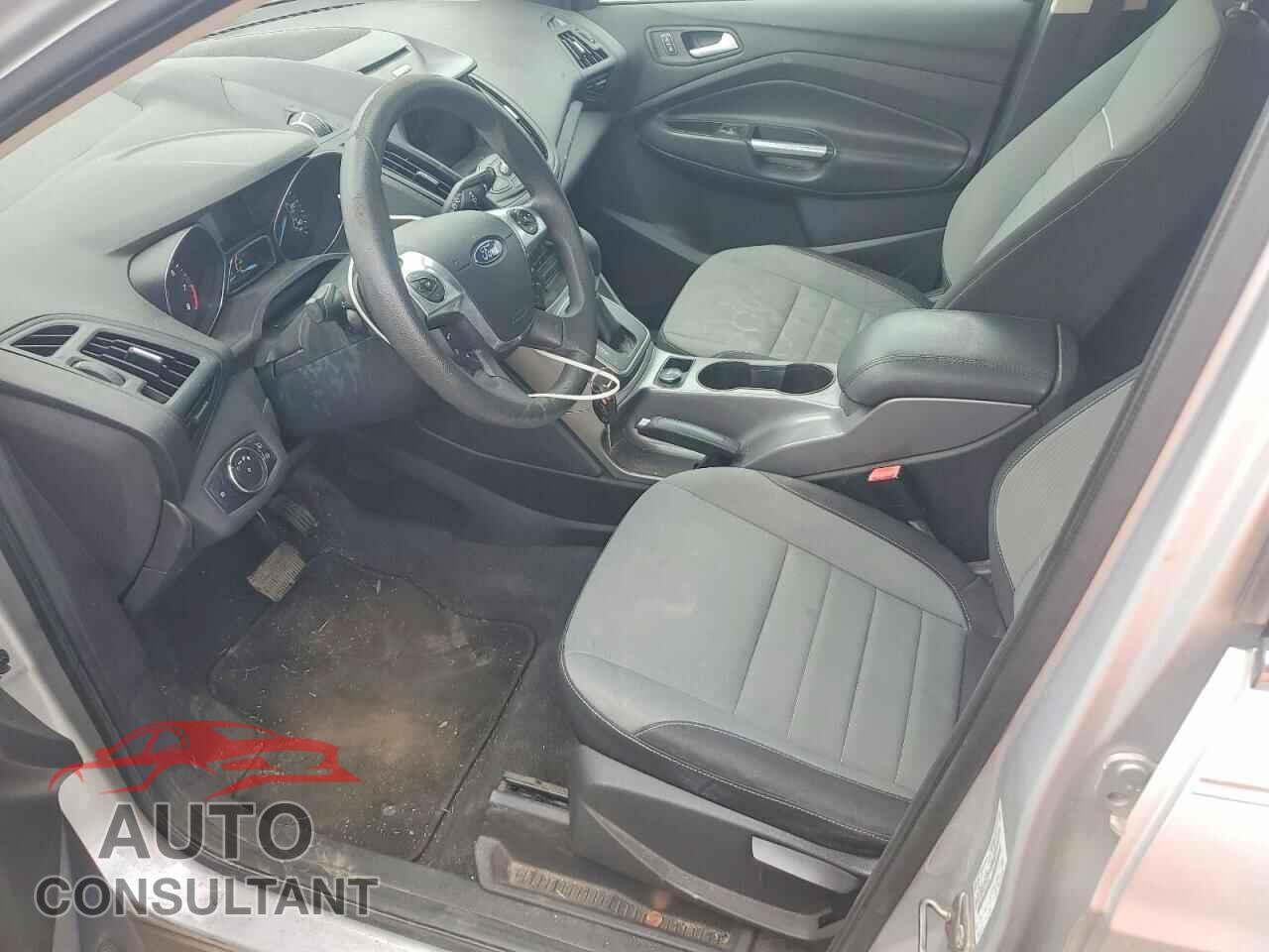 FORD ESCAPE 2013 - 1FMCU0GX1DUC31469