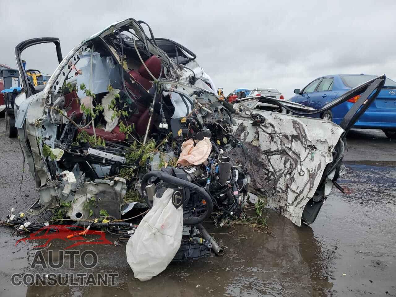 LEXUS IS 2016 - JTHBE1D29G5024871