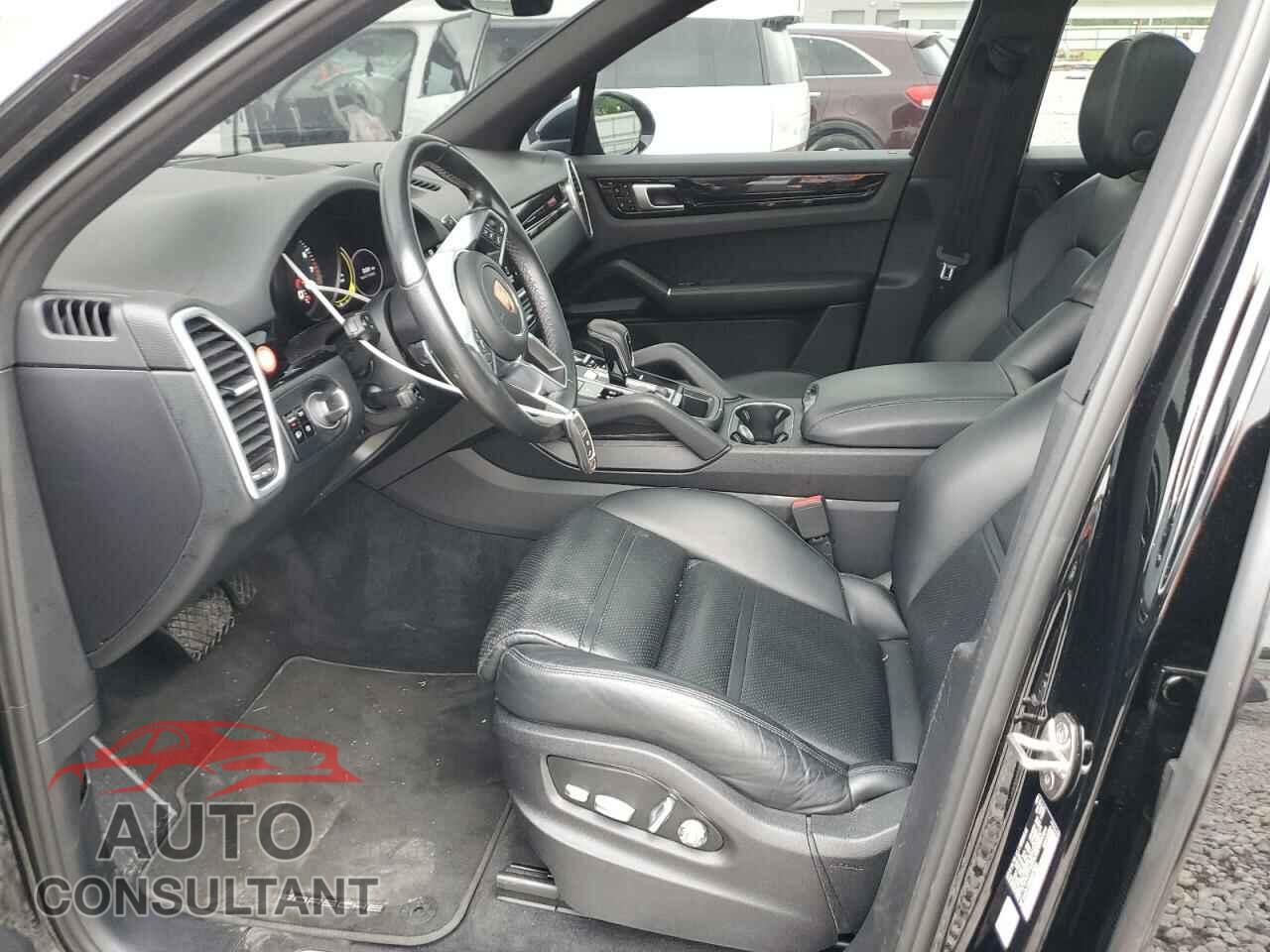 PORSCHE CAYENNE 2019 - WP1AA2AY2KDA07320
