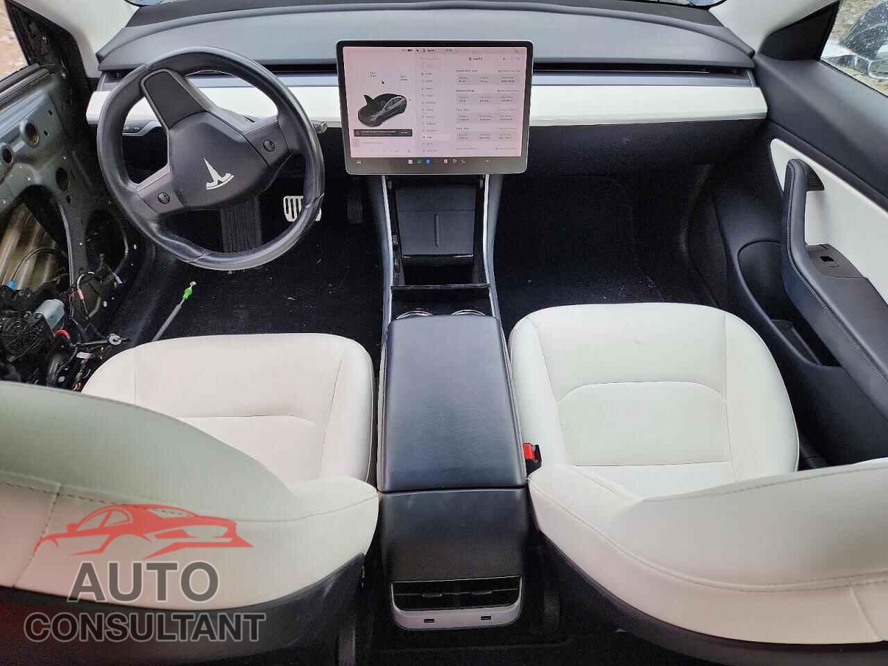 TESLA MODEL 3 2018 - 5YJ3E1EB9JF056021