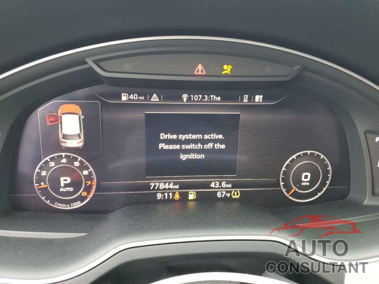AUDI Q7 2019 - WA1LHAF79KD024240