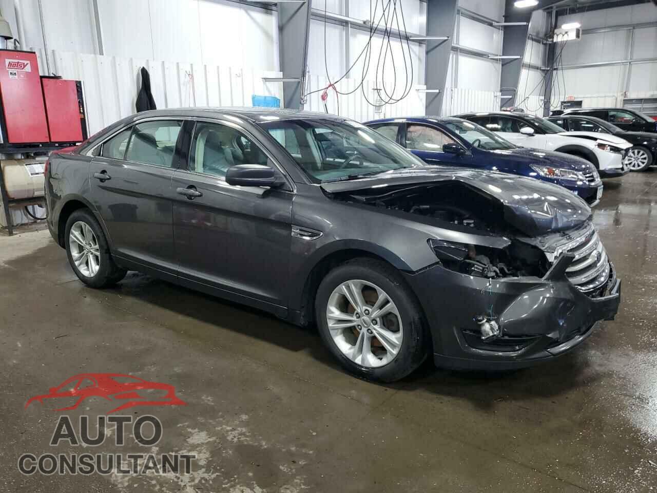 FORD TAURUS 2017 - 1FAHP2D84HG140345