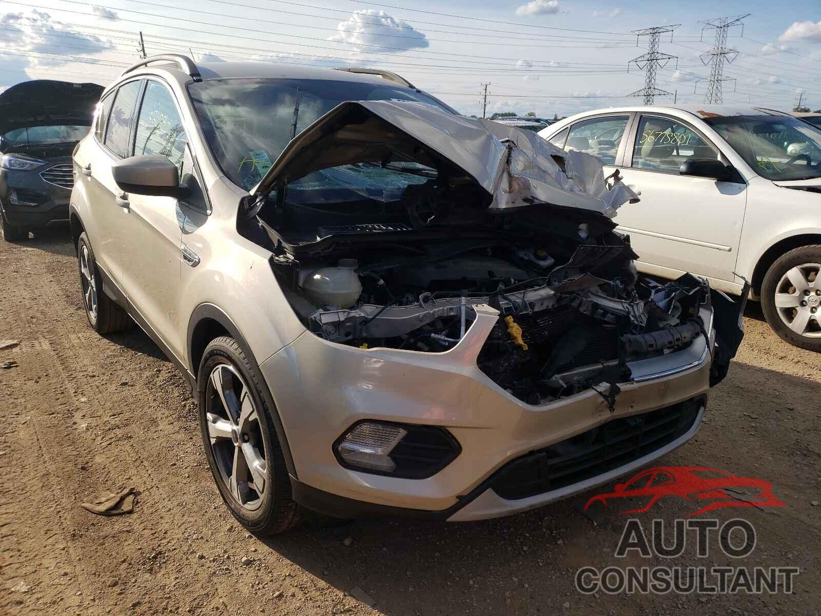FORD ESCAPE 2017 - 1FMCU0GD1HUC73197