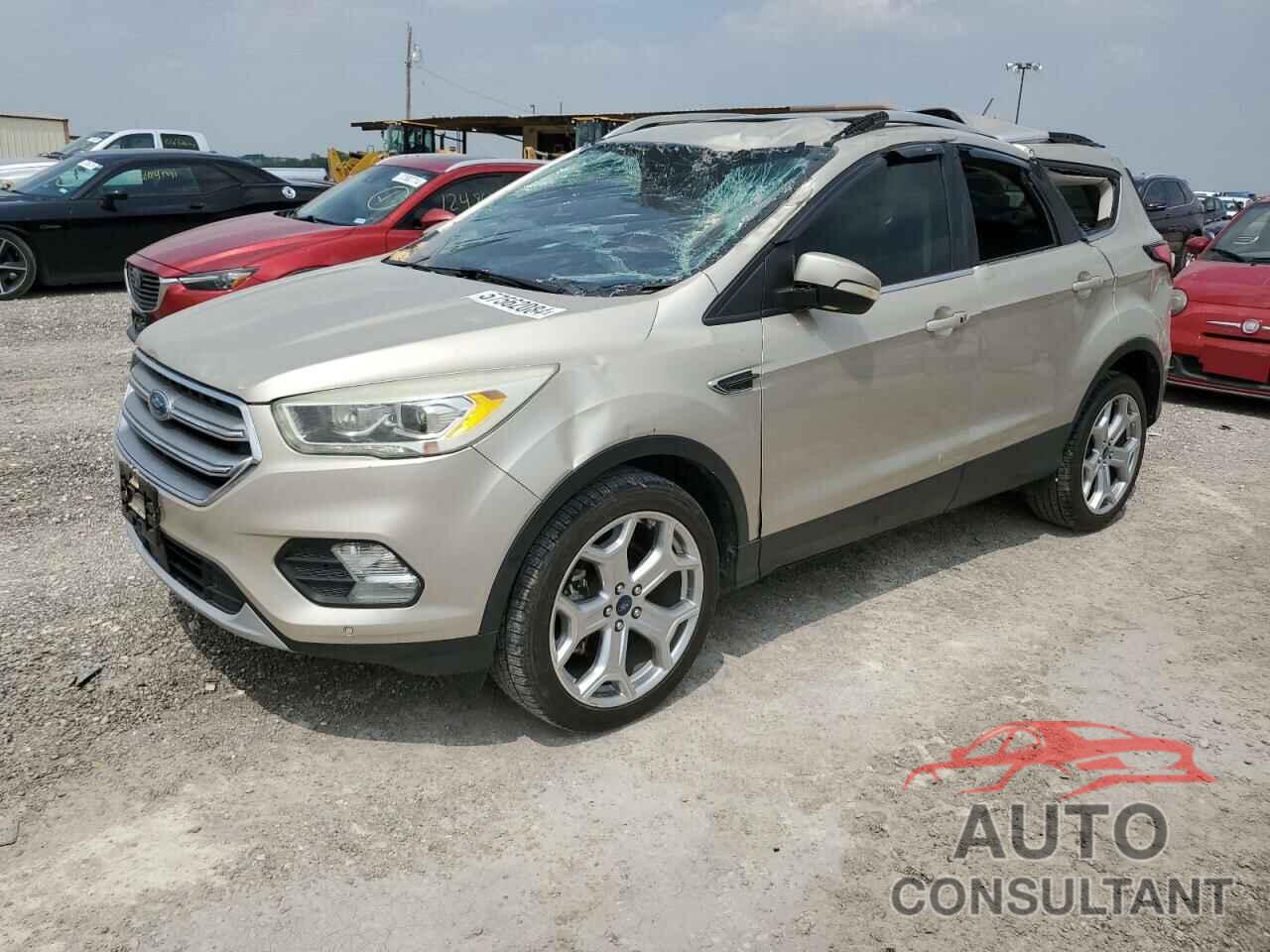 FORD ESCAPE 2017 - 1FMCU9J98HUD86282