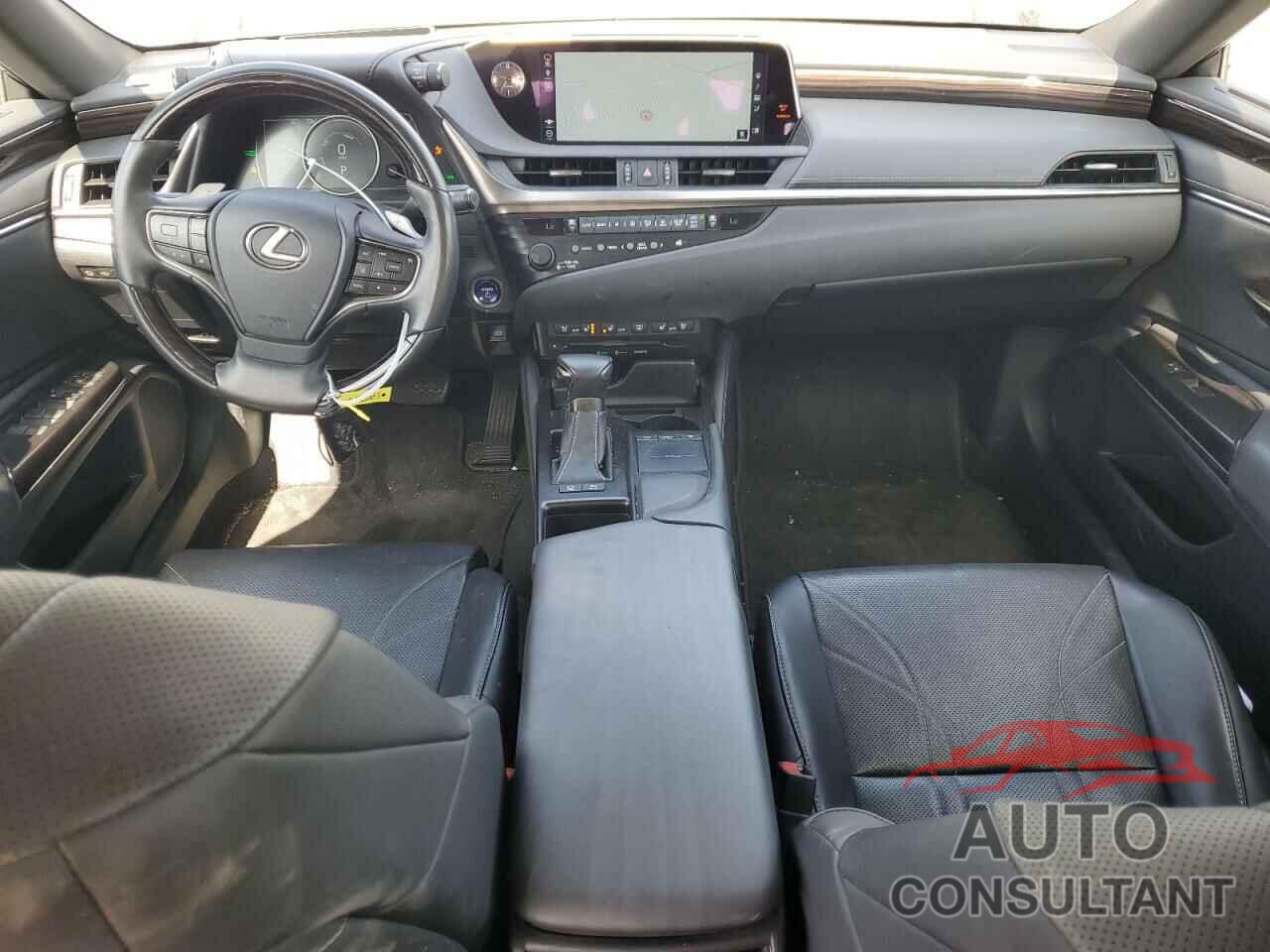 LEXUS ES300 2019 - JTHB21B14K2002838