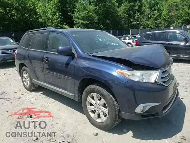 TOYOTA HIGHLANDER 2013 - 5TDBK3EH8DS239592