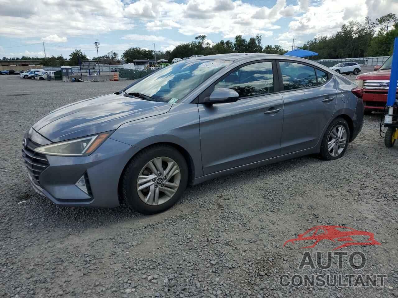 HYUNDAI ELANTRA 2019 - KMHD84LF6KU810127