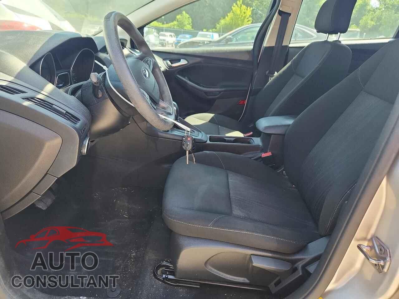 FORD FOCUS 2016 - 1FADP3F29GL371079