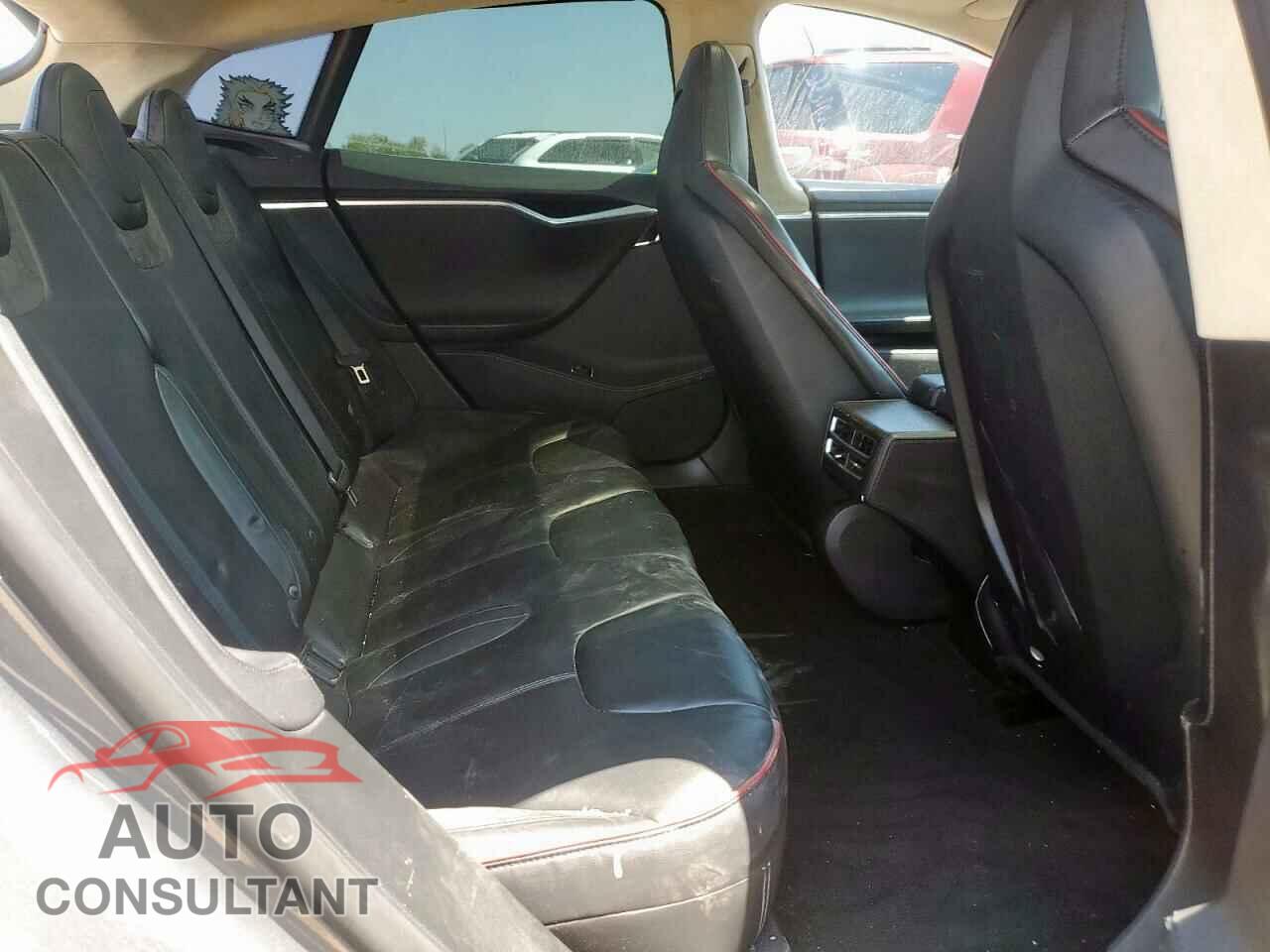 TESLA MODEL S 2013 - 5YJSA1DP5DFP13535
