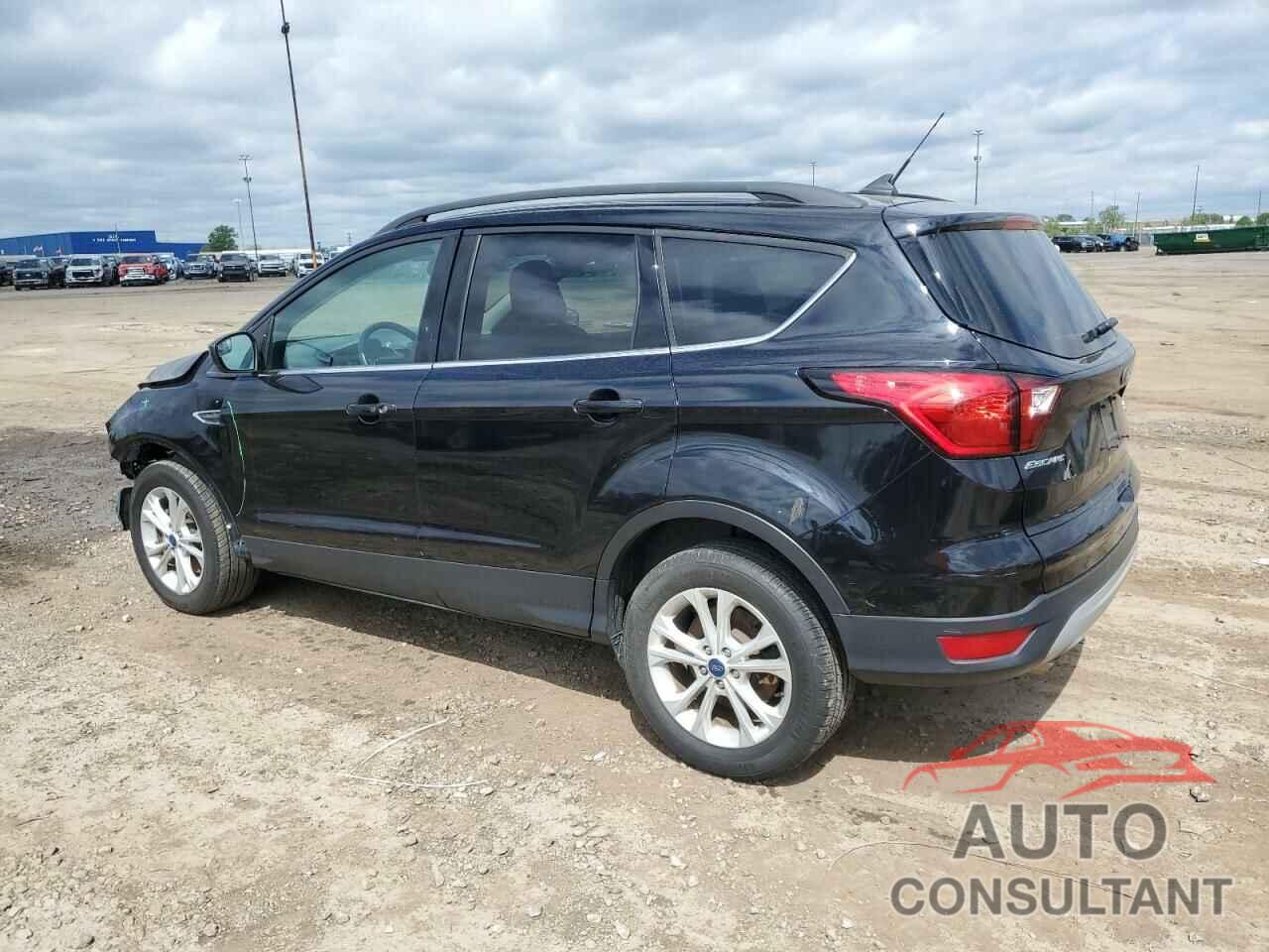 FORD ESCAPE 2019 - 1FMCU9HD8KUB77223