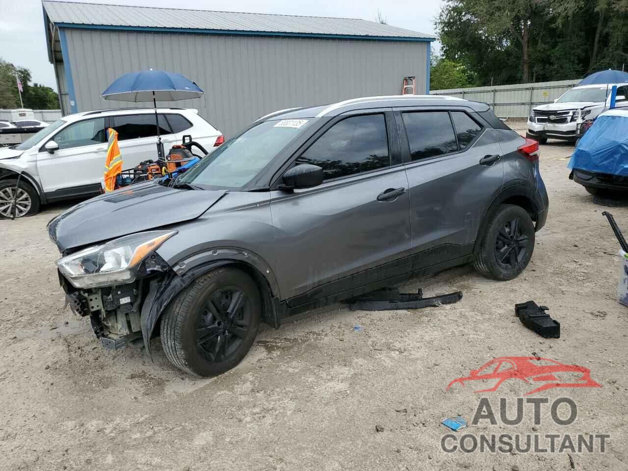 NISSAN KICKS 2018 - 3N1CP5CU1JL532689