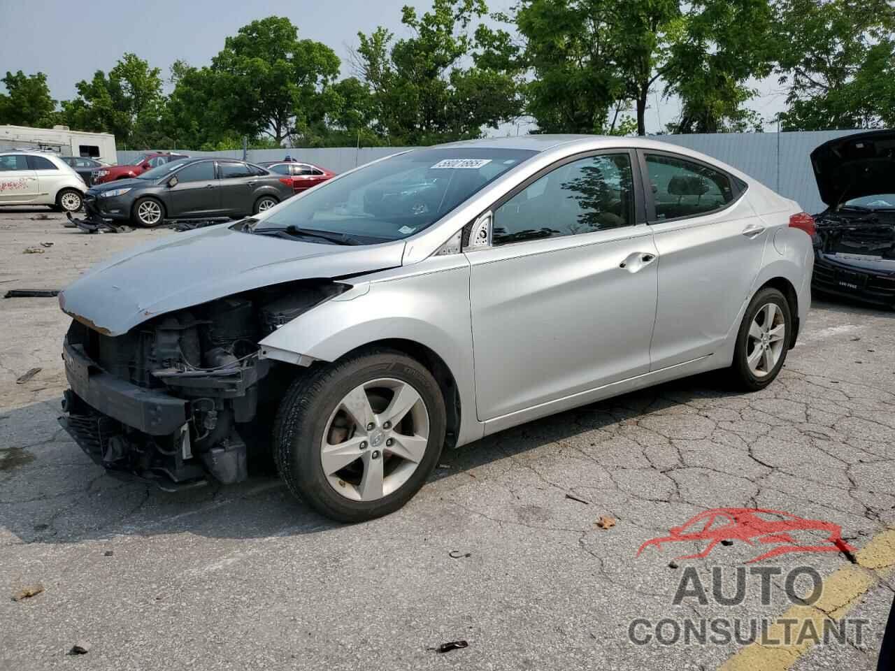 HYUNDAI ELANTRA 2013 - KMHDH4AE5DU737121