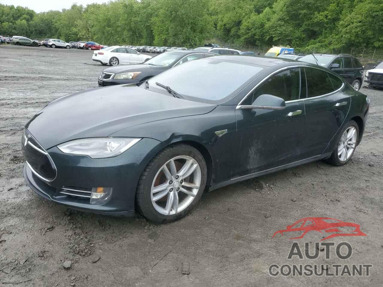 TESLA MODEL S 2013 - 5YJSA1CG2DFP20430