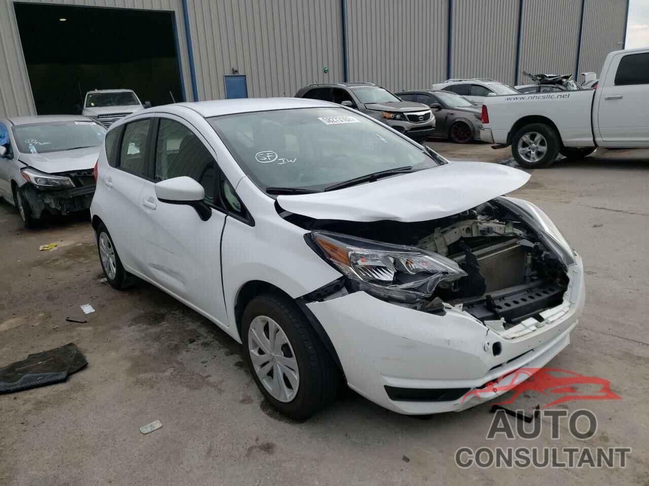 NISSAN VERSA 2018 - 3N1CE2CP2JL366391